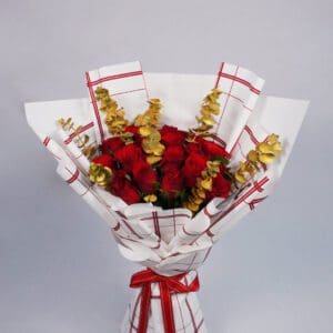 Christmas Rose Delivery: Send the Spirit of Christmas | BTF.in