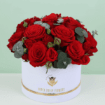 red-roses-white-luxury-box